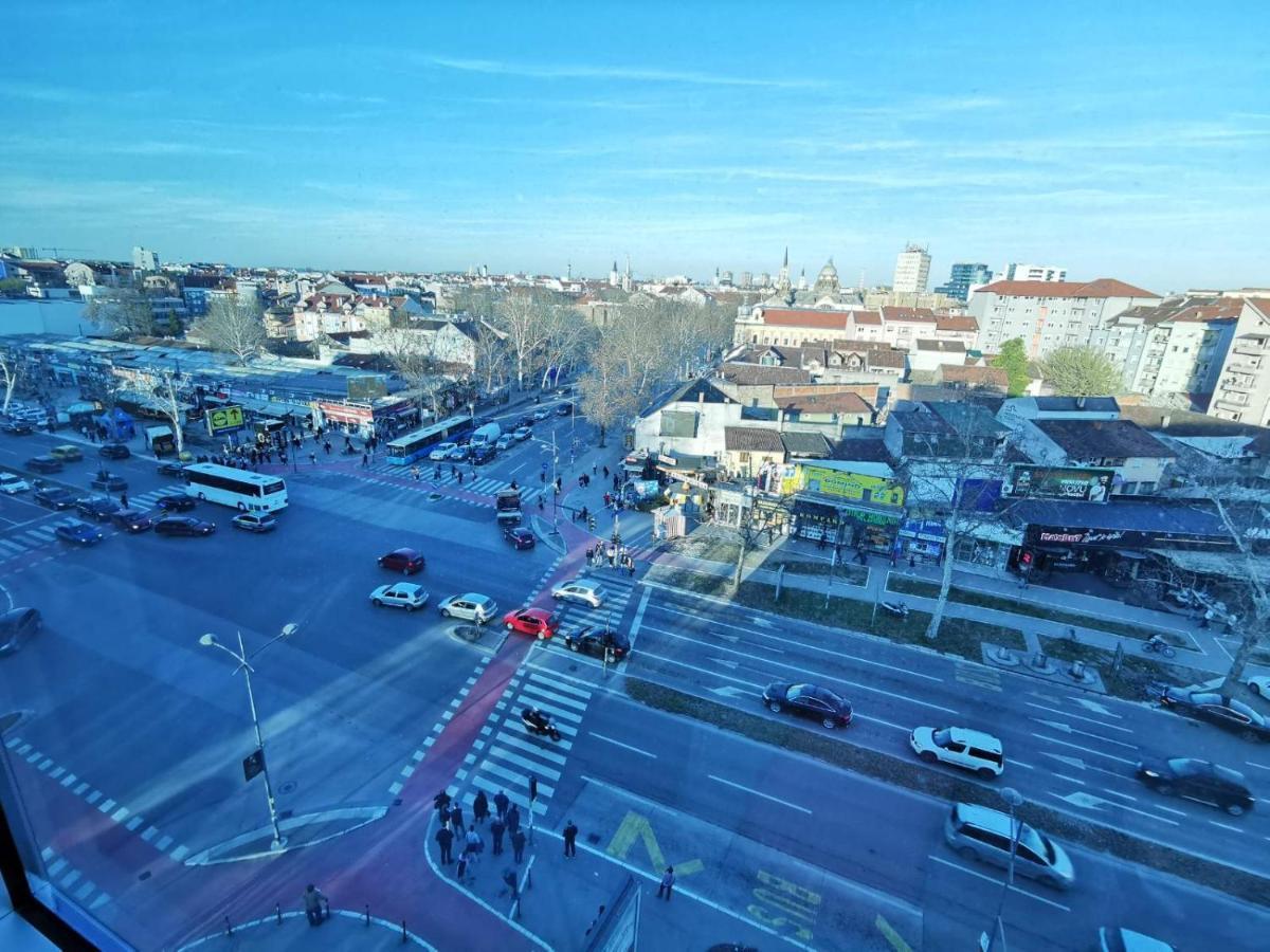 Panorama Apartman Novi Sad Exterior foto